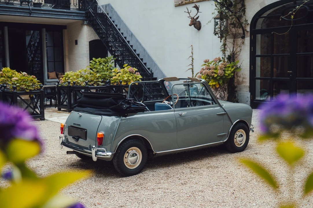 1962 Morris - Image 9 of 31