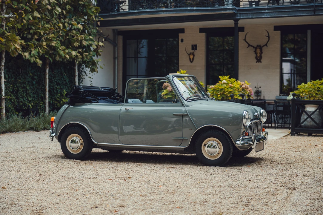 1962 Morris - Image 4 of 31