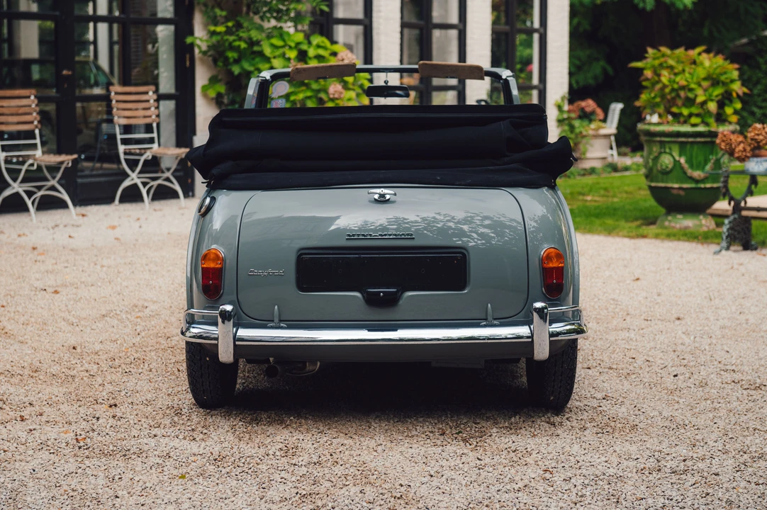 1962 Morris - Image 11 of 31