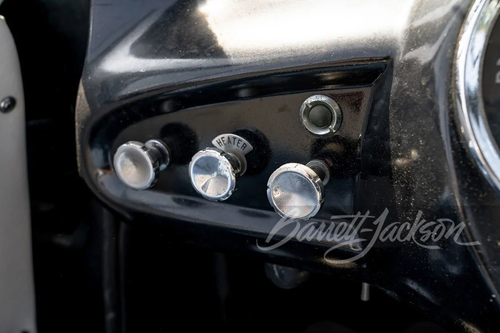 1962 Nash Metropolitan - Image 4 of 16