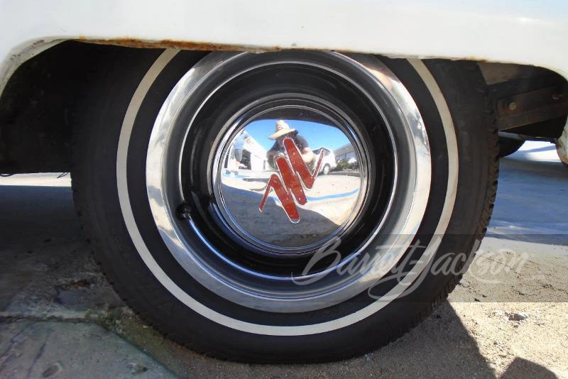 1962 Nash Metropolitan - Image 10 of 16