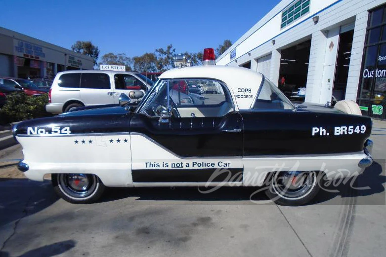 1962 Nash Metropolitan - Image 16 of 16