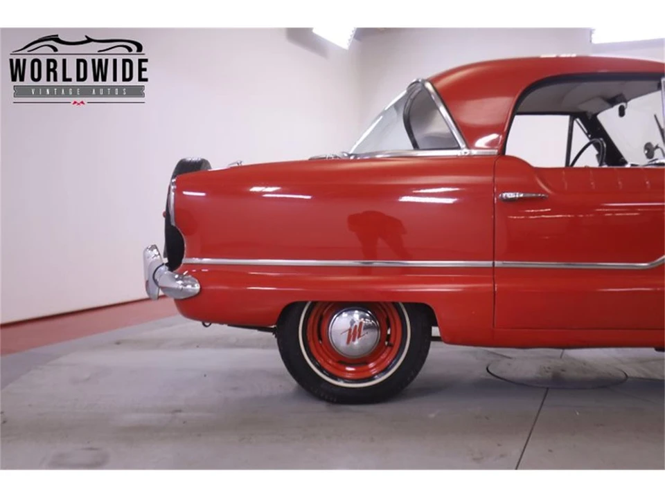 1962 Nash Metropolitan - Image 9 of 31