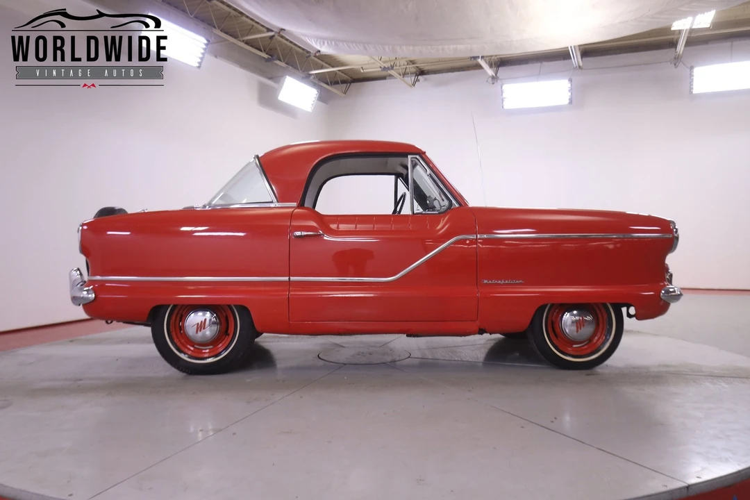 1962 Nash Metropolitan - Image 4 of 12