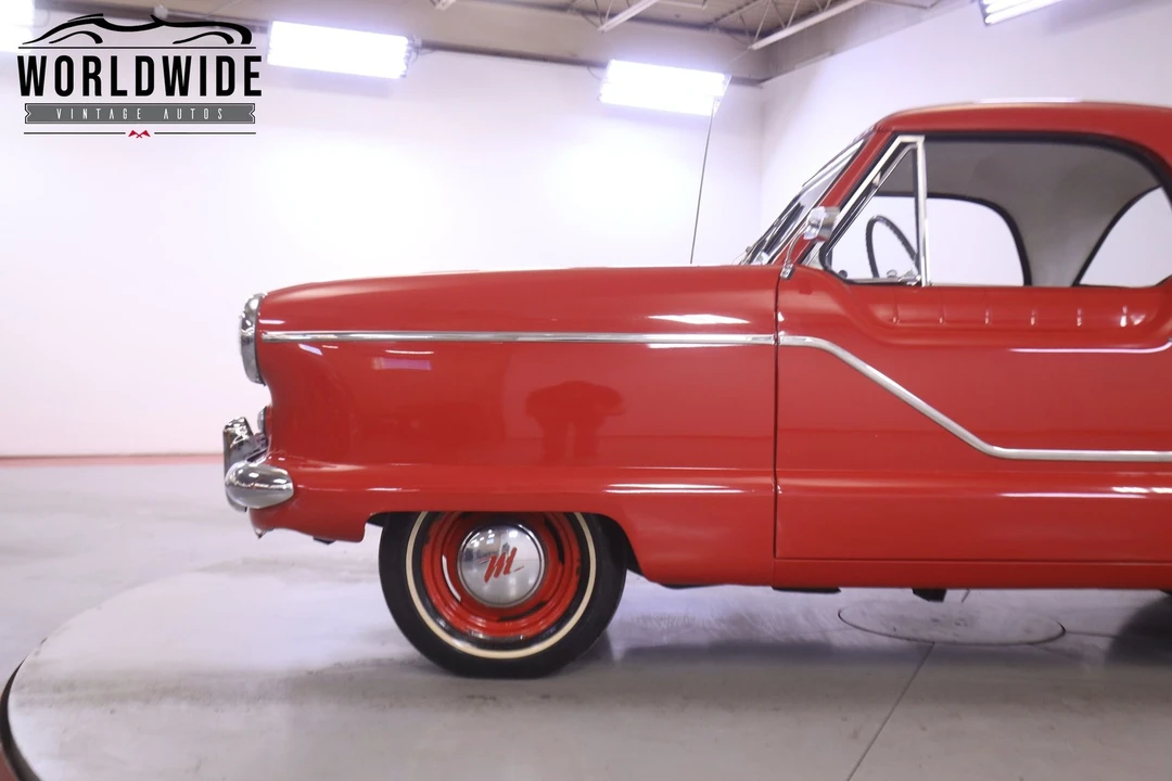 1962 Nash Metropolitan - Image 7 of 12