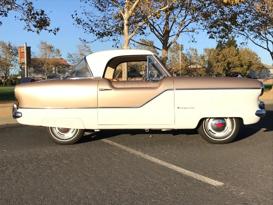 1962 Nash Metropolitan - Image 2 of 7