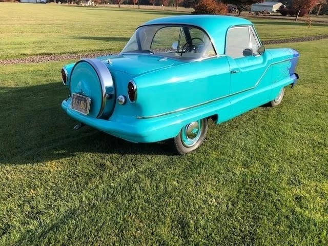 1962 Nash Metropolitan - Image 5 of 10