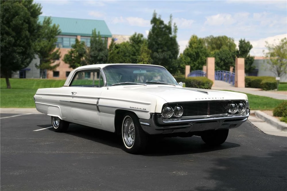 1962 Oldsmobile 88 - Image 2 of 5