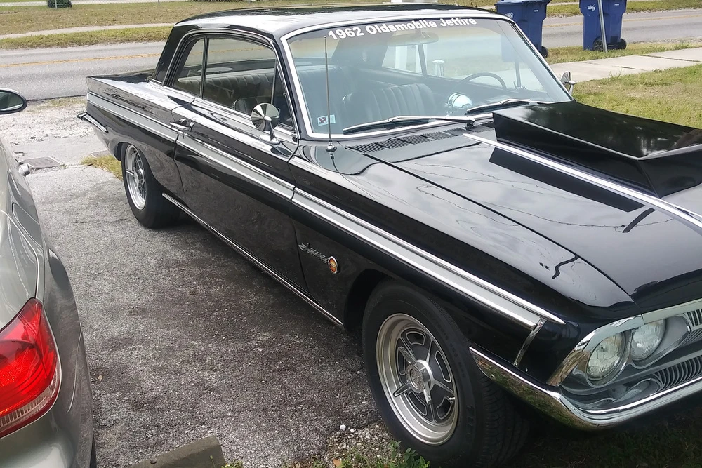 1962 Oldsmobile F-85 & Jetfire - Image 2 of 8