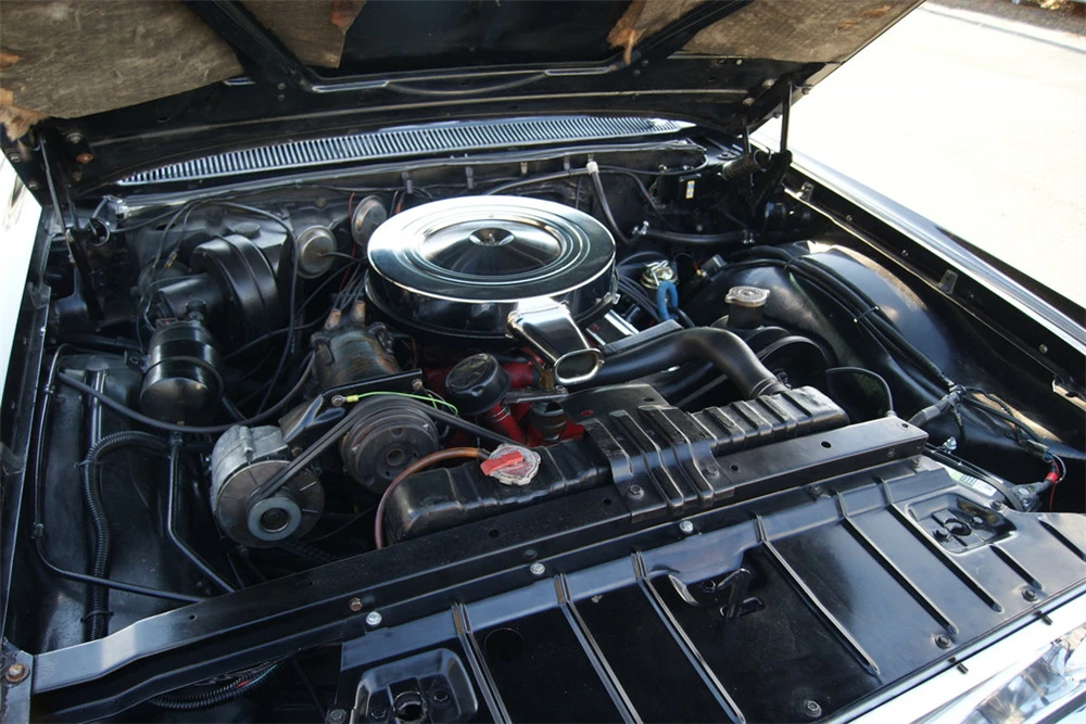 1962 Oldsmobile Starfire - Image 3 of 6