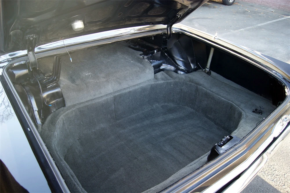 1962 Oldsmobile Starfire - Image 5 of 6