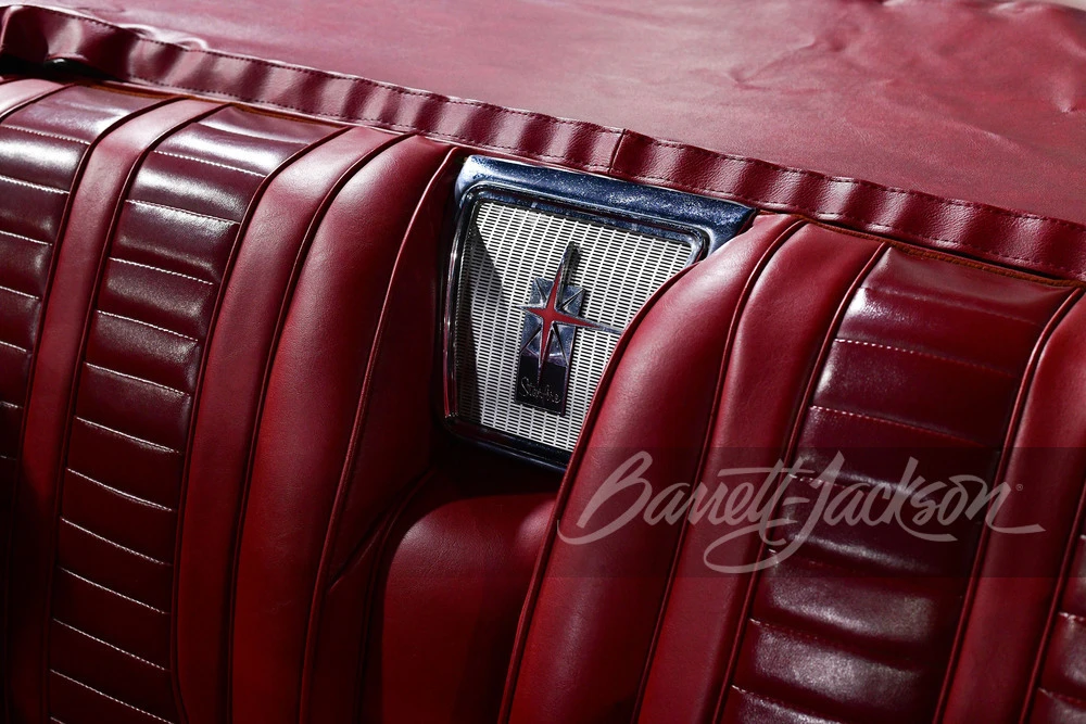 1962 Oldsmobile Starfire - Image 5 of 19