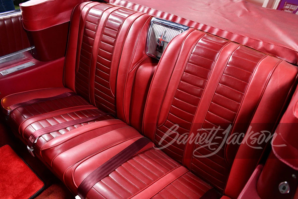 1962 Oldsmobile Starfire - Image 9 of 19