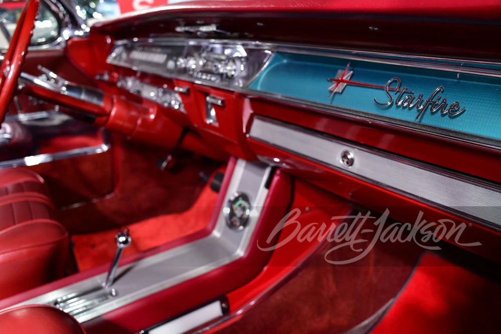 1962 Oldsmobile Starfire - Image 15 of 19