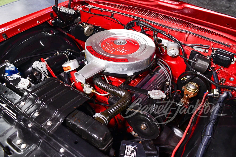 1962 Oldsmobile Starfire - Image 16 of 19