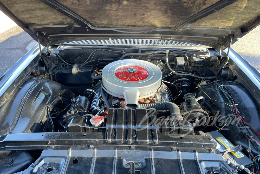 1962 Oldsmobile Starfire - Image 2 of 7