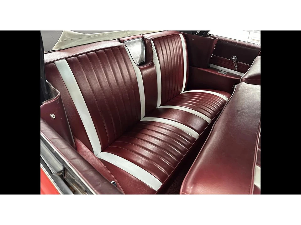1962 Oldsmobile 88 - Image 20 of 22