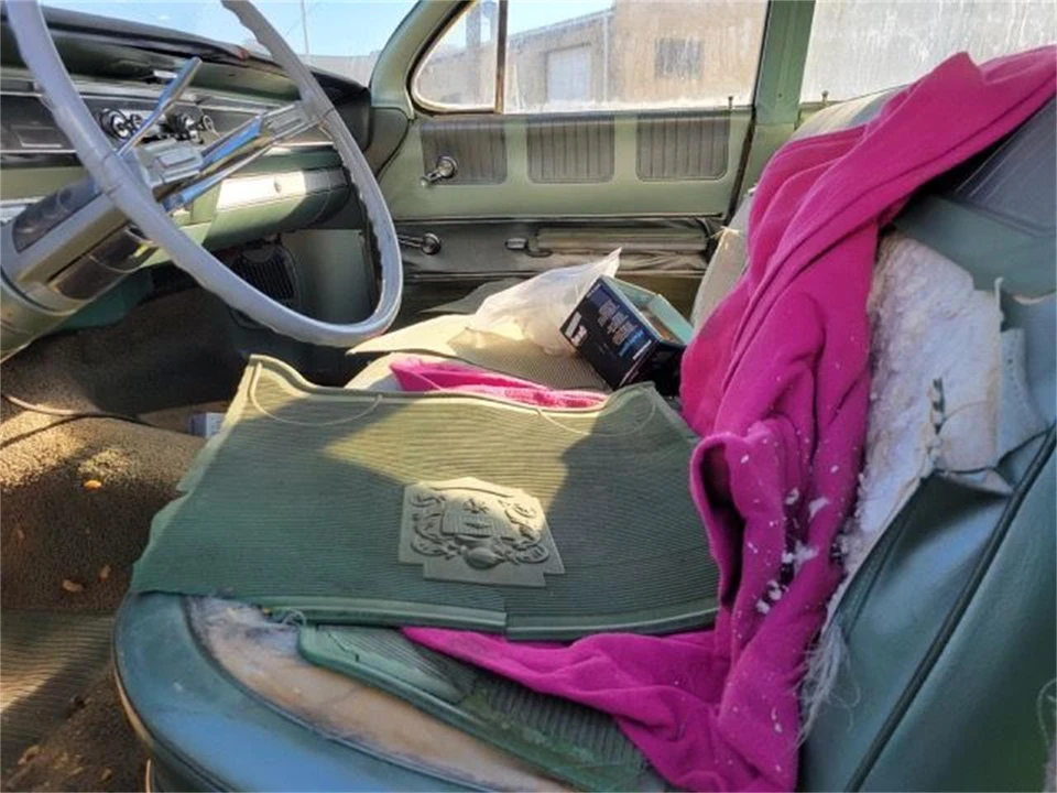 1962 Oldsmobile 88 - Image 12 of 24