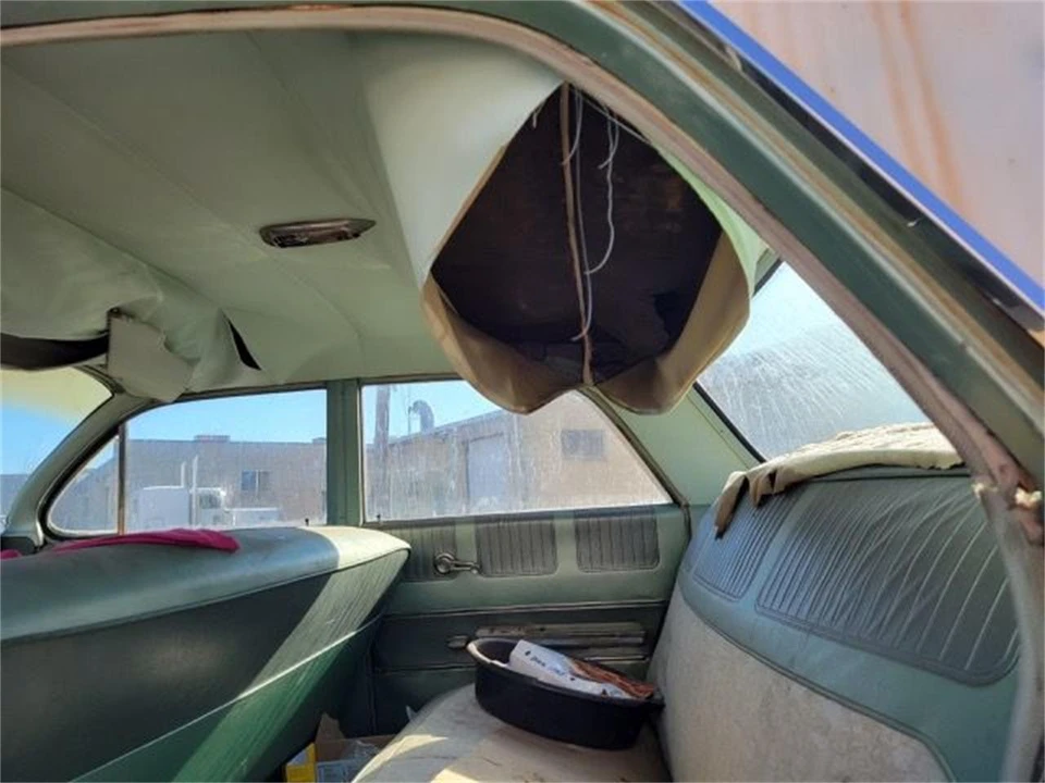 1962 Oldsmobile 88 - Image 3 of 24