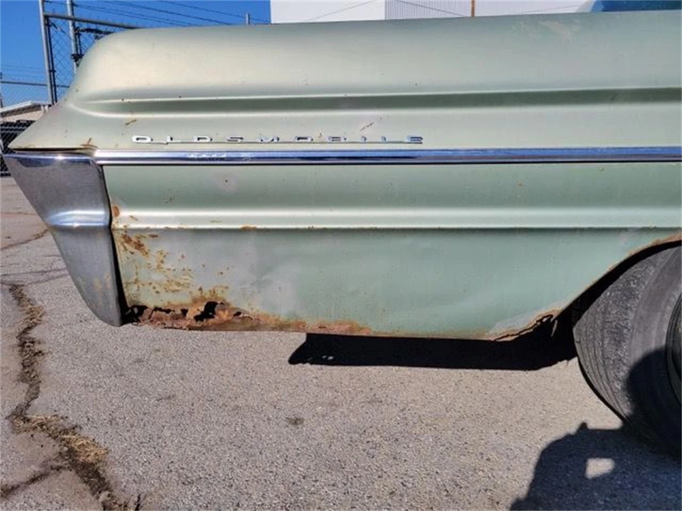 1962 Oldsmobile 88 - Image 18 of 24