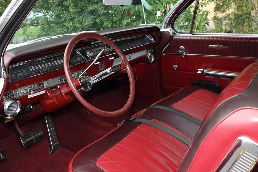 1962 Oldsmobile 98 - Image 4 of 12