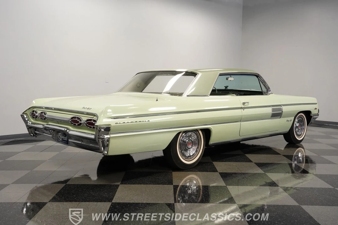 1962 Oldsmobile 98 - Image 12 of 12