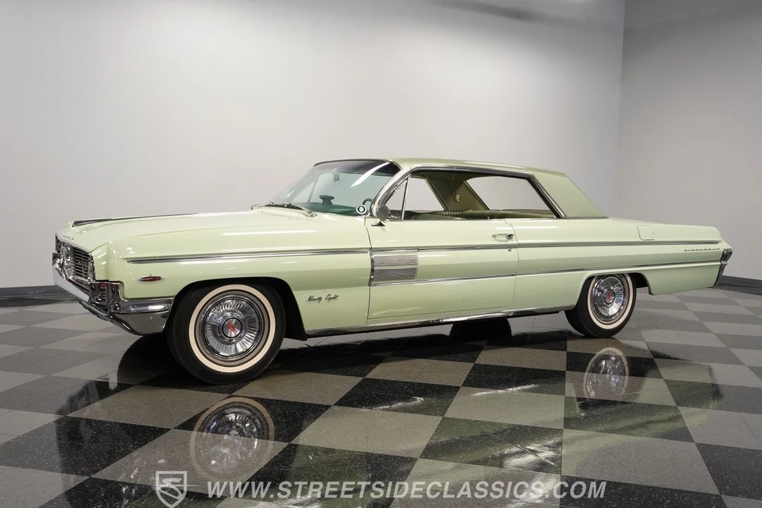 1962 Oldsmobile 98 - Image 8 of 12
