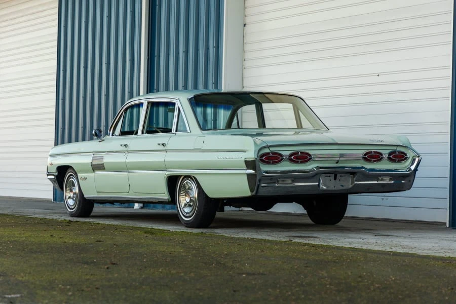 1962 Oldsmobile 98 - Image 7 of 26