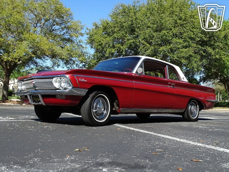 1962 Oldsmobile Cutlass 1st Gen - Image 9 of 12