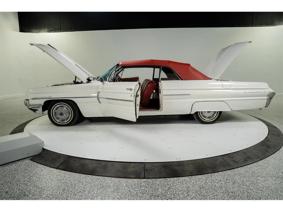 1962 Oldsmobile 88 - Image 17 of 31