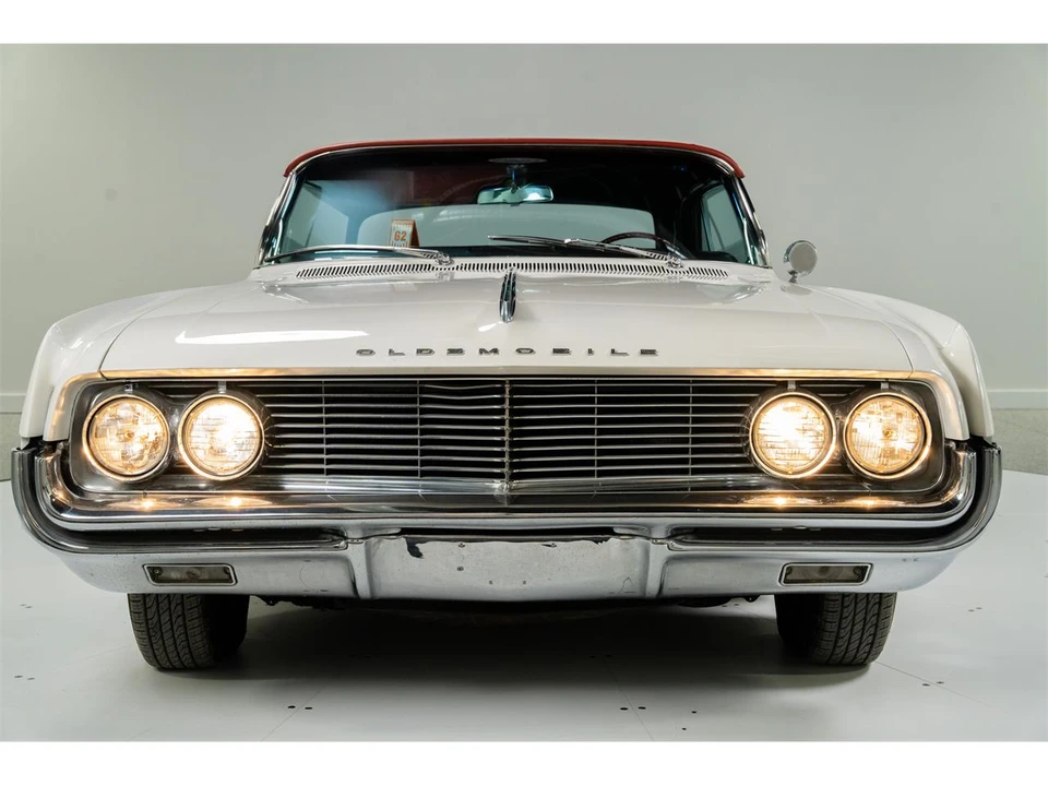 1962 Oldsmobile 88 - Image 22 of 31