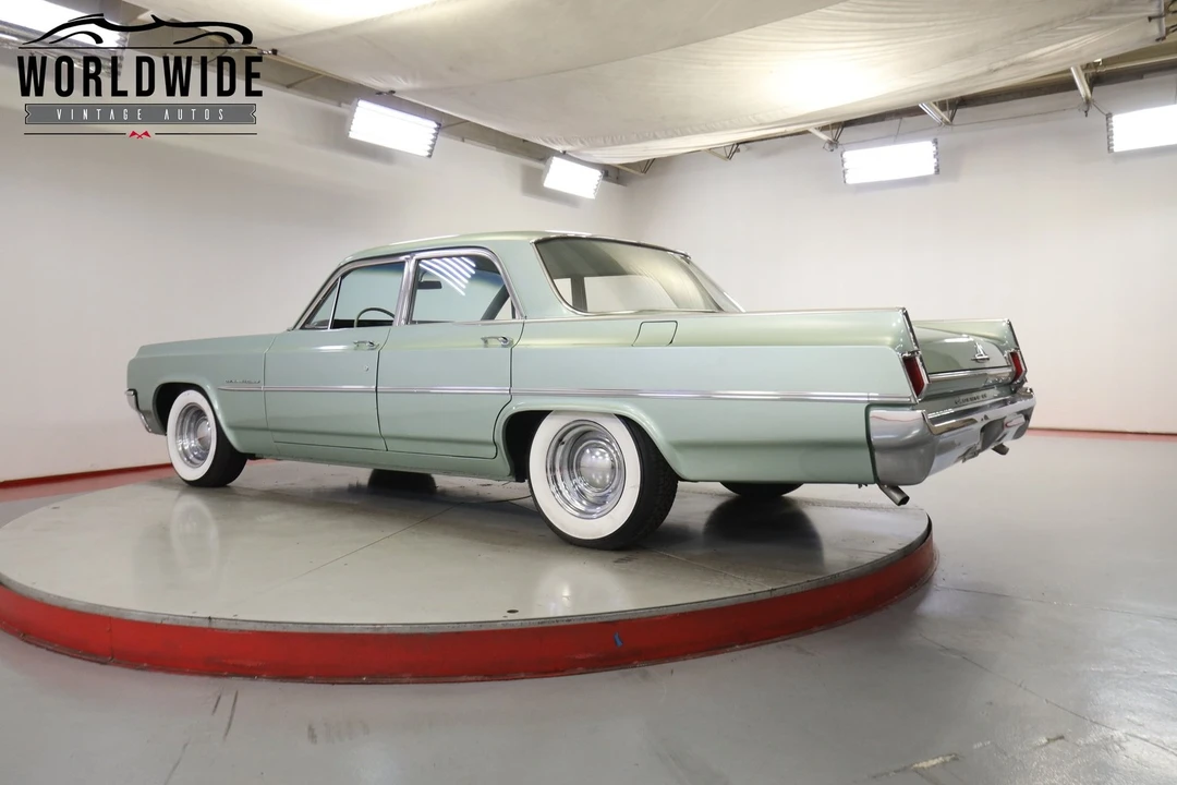 1962 Oldsmobile 88 - Image 5 of 12