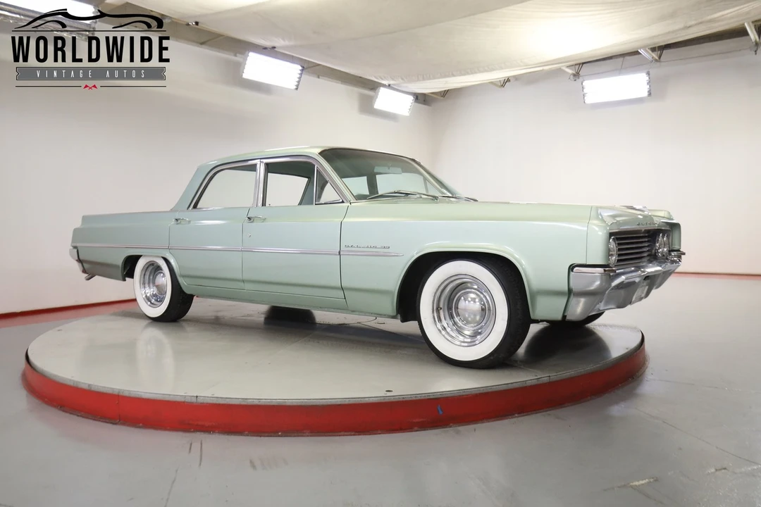1962 Oldsmobile 88 - Image 2 of 12