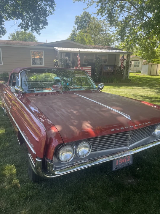 1962 Oldsmobile 88 - Image 6 of 13
