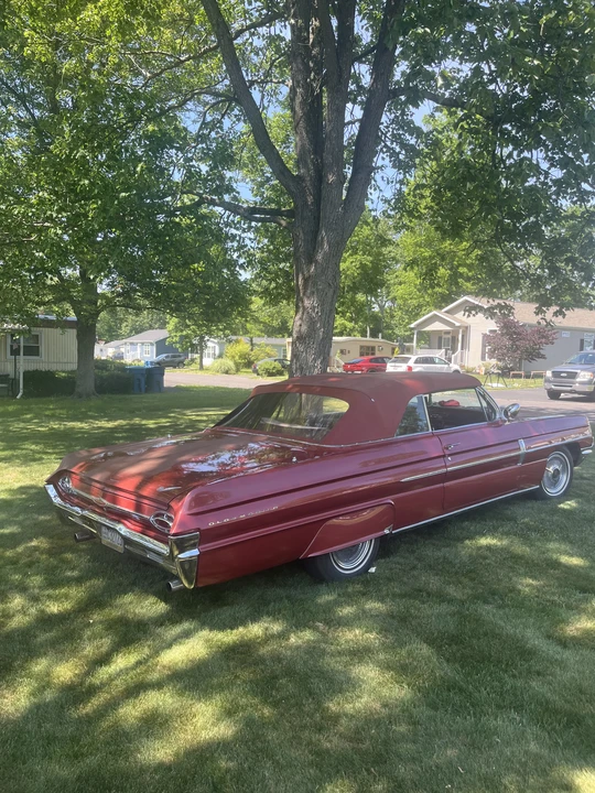 1962 Oldsmobile 88 - Image 4 of 13