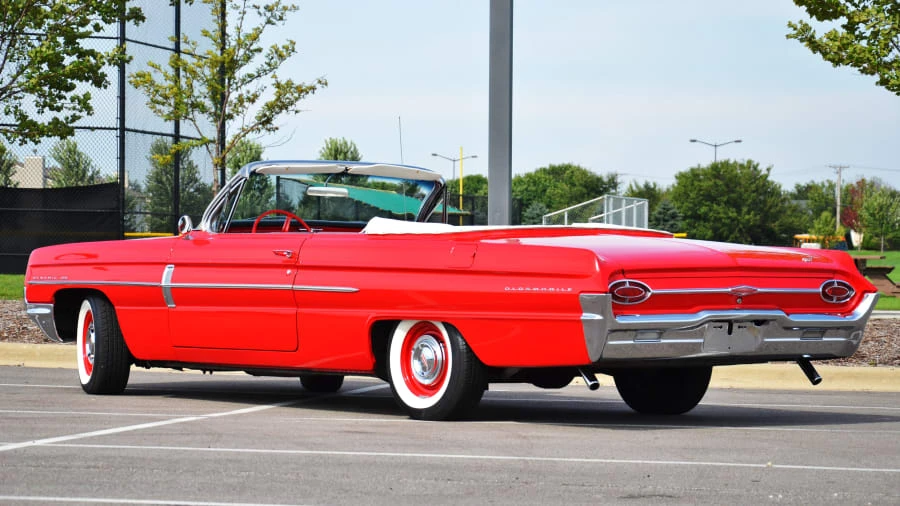 1962 Oldsmobile 88 - Image 3 of 8
