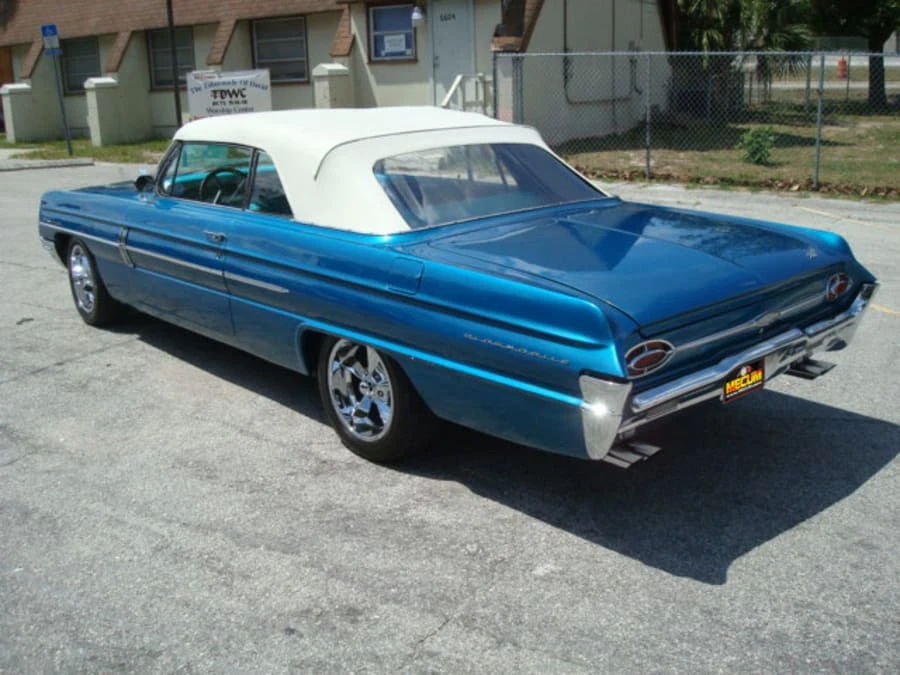 1962 Oldsmobile 88 - Image 2 of 8