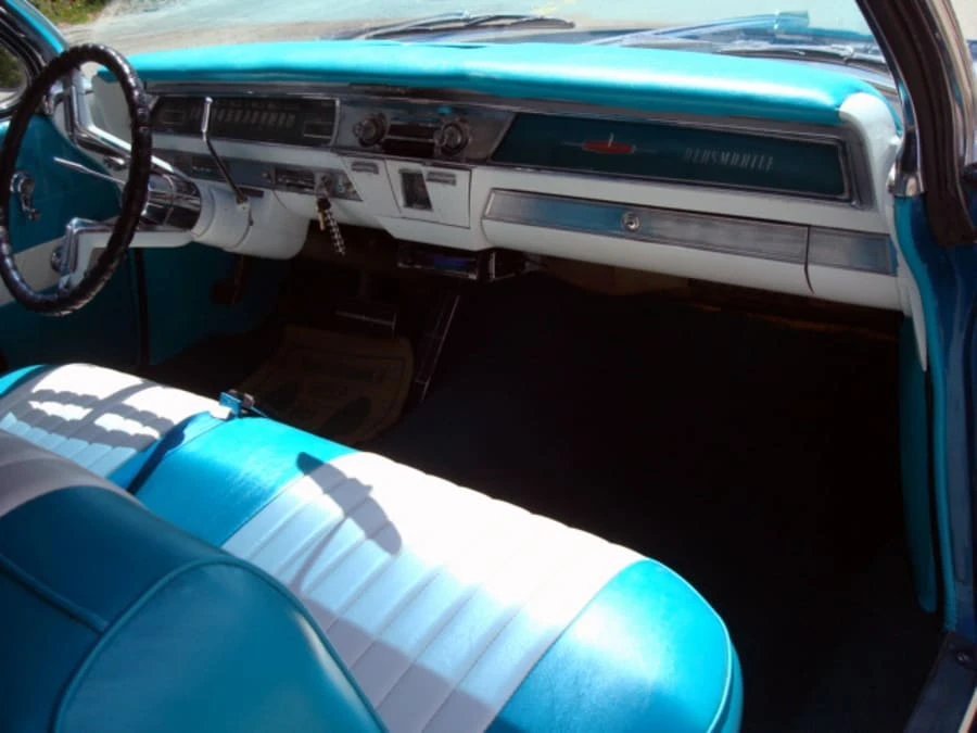 1962 Oldsmobile 88 - Image 4 of 8