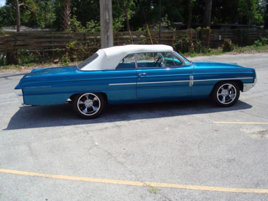 1962 Oldsmobile 88 - Image 5 of 8
