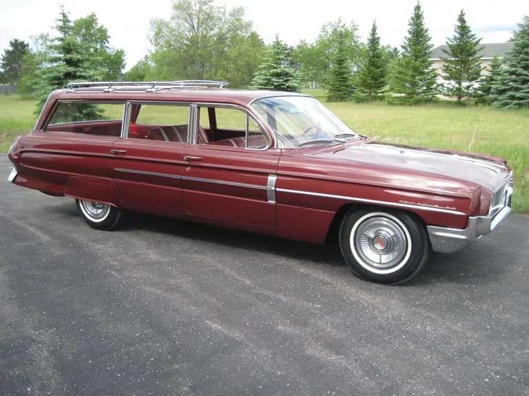 1962 Oldsmobile 88 - Image 2 of 10