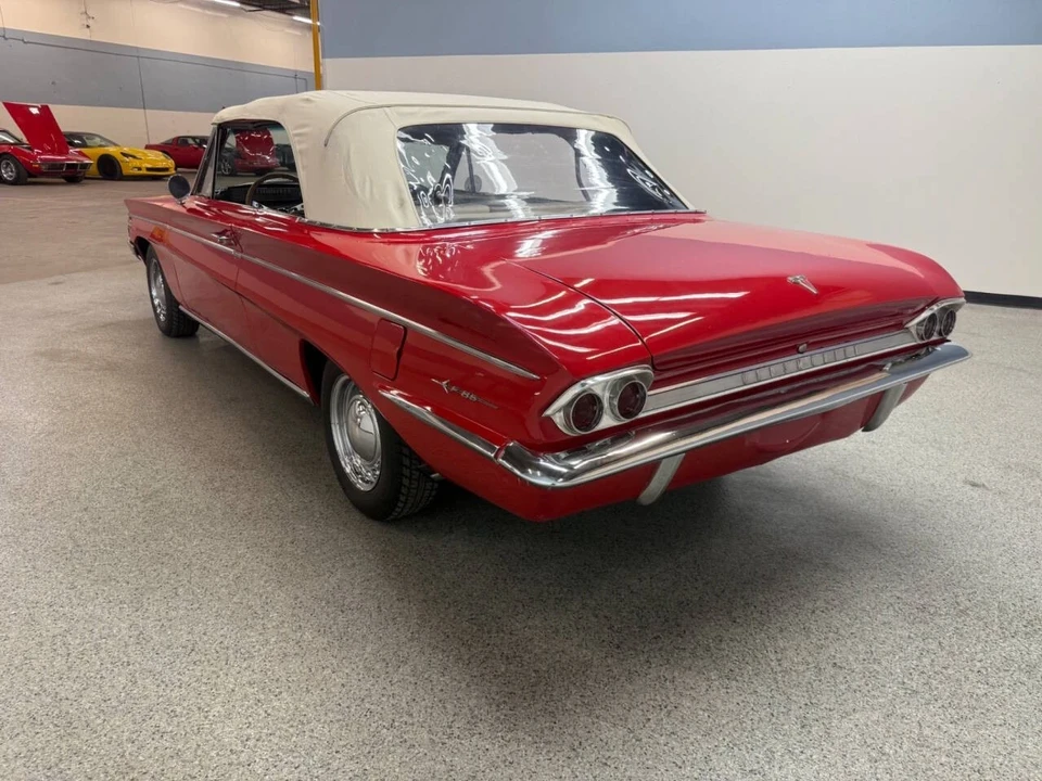 1962 Oldsmobile F-85 & Jetfire - Image 5 of 12