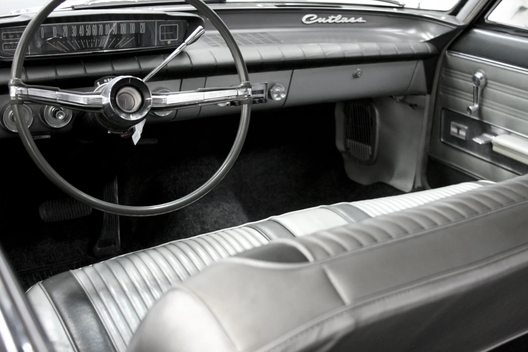1962 Oldsmobile F-85 & Jetfire - Image 4 of 5