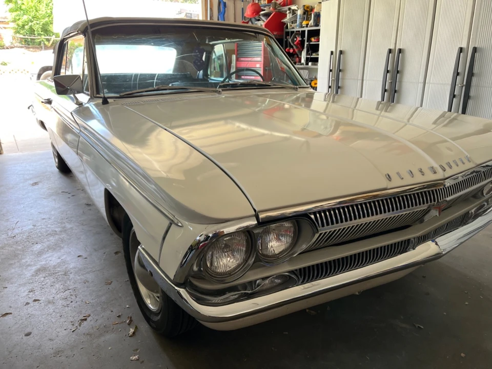 1962 Oldsmobile Cutlass 1st Gen - Image 17 of 19