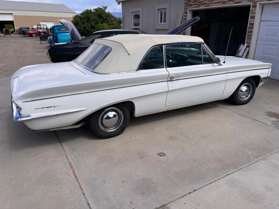1962 Oldsmobile Cutlass 1st Gen - Image 7 of 19