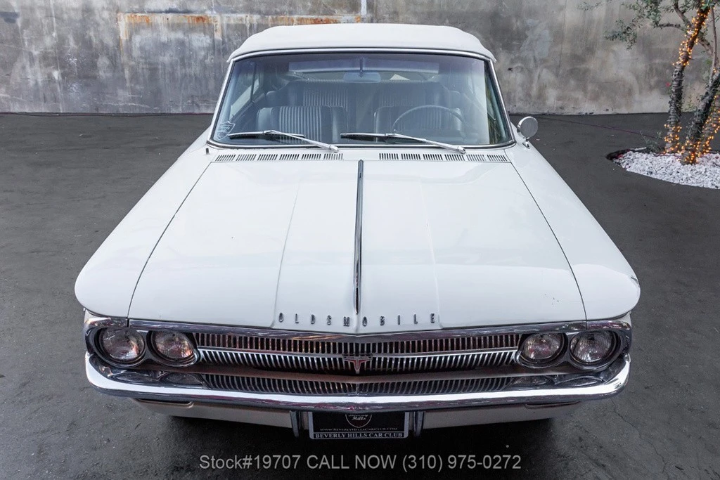 1962 Oldsmobile F-85 & Jetfire - Image 10 of 12