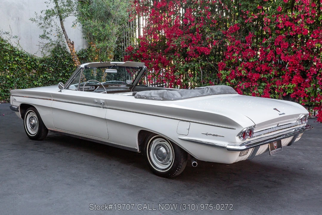 1962 Oldsmobile Cutlass 1st Gen - Image 9 of 31