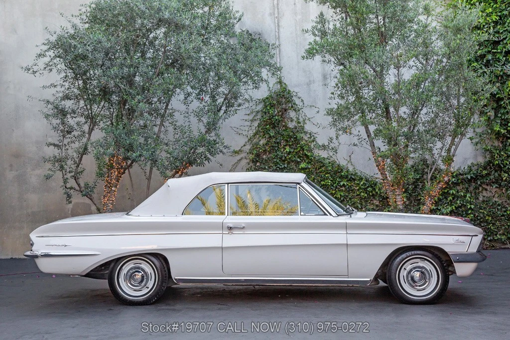 1962 Oldsmobile F-85 & Jetfire - Image 11 of 12