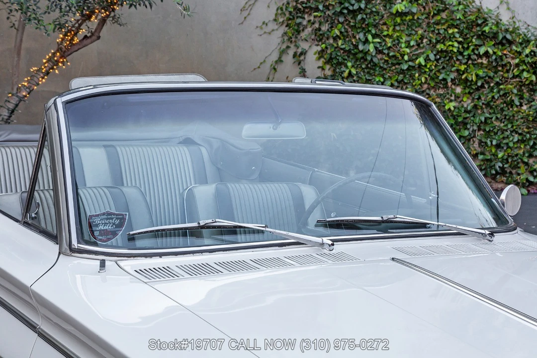 1962 Oldsmobile Cutlass 1st Gen - Image 17 of 31