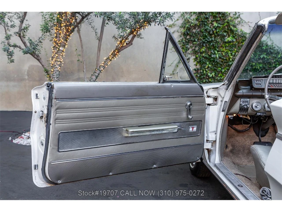 1962 Oldsmobile Cutlass 1st Gen - Image 20 of 31