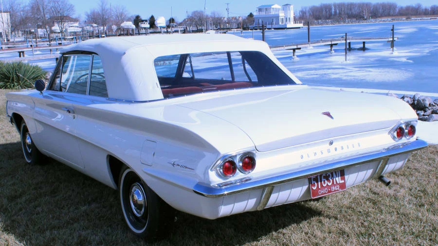 1962 Oldsmobile F-85 & Jetfire - Image 3 of 12